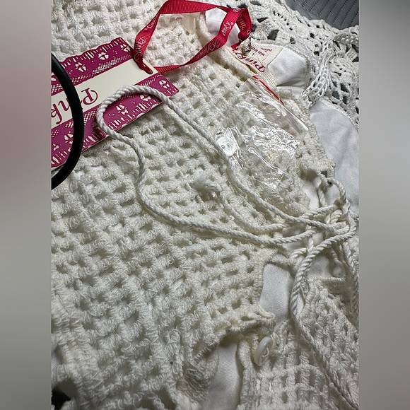 Pinky Crochet crop top - Picture 3 of 3